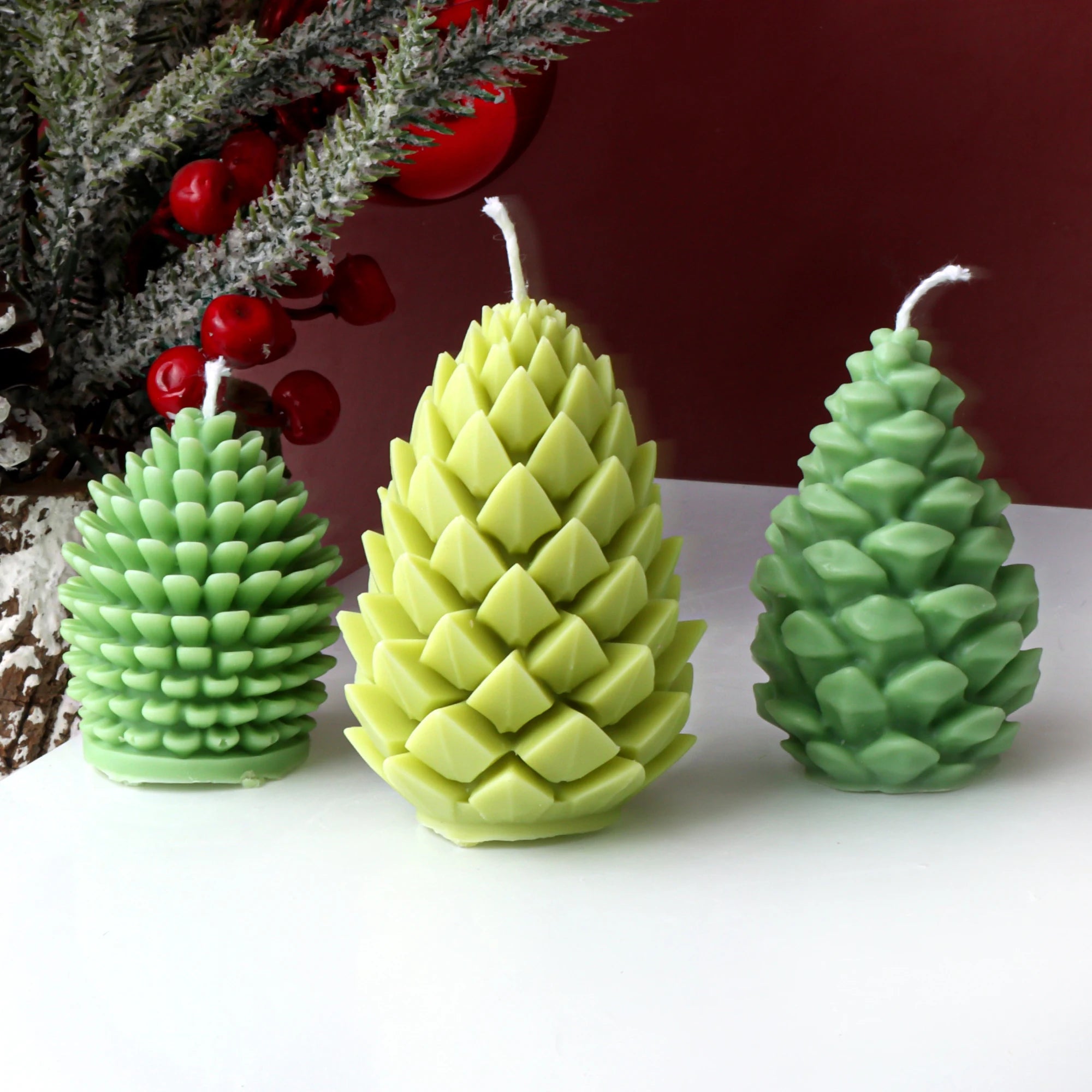 Nexa™ Botanical Pinecone & Acorn Silicone Mold