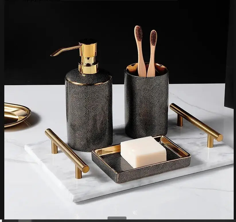 Nexa™ Gilded Hatch